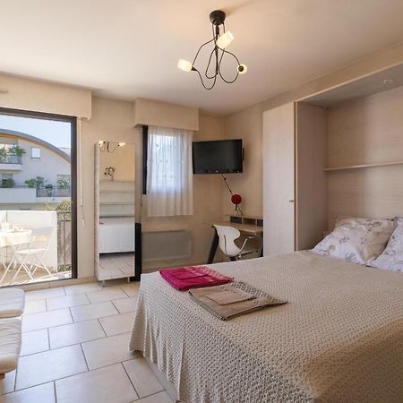 Appartement Proche Lac Et Commerces อานซี ภายนอก รูปภาพ